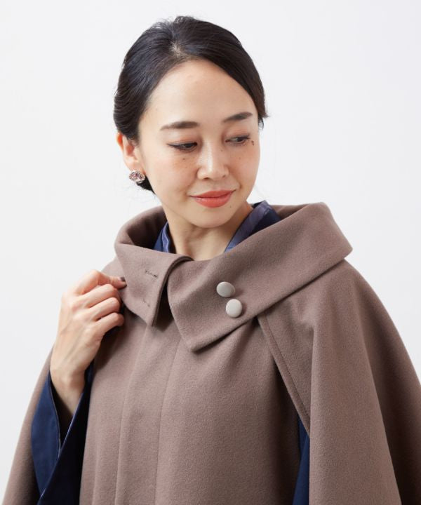 KAN AKANE Coat