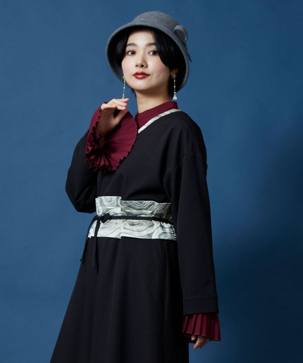 HIDAYOSE Pleated Cuff Blouse