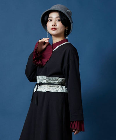 HIDAYOSE Pleated Cuff Blouse