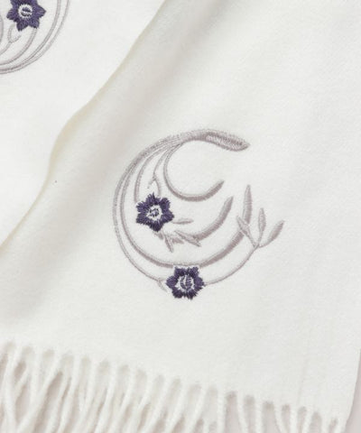 Embroidered Narcissus Scarf