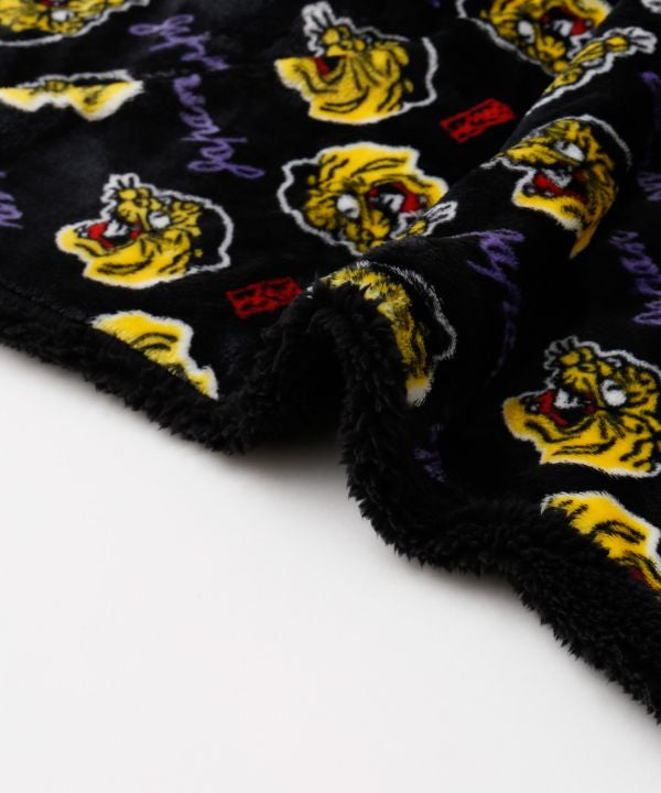 SANJAN - Multi Use Boa Blanket