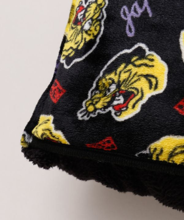 SANJAN - Multi Use Boa Blanket