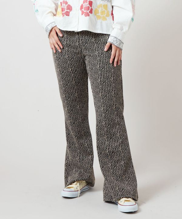 Geom Print Stretch Bootcut Pants