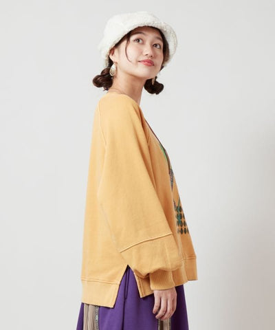 Brushed Fleece Retro-Like Print Sweatshirt