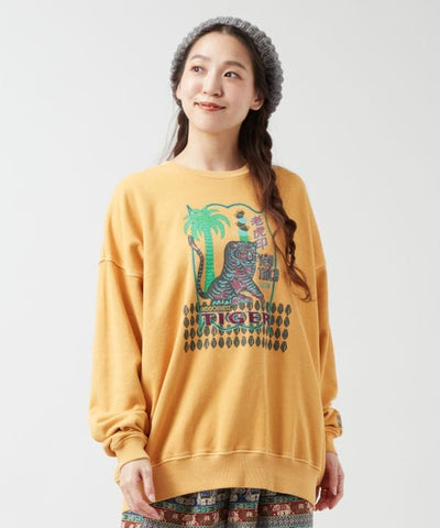 Brushed Fleece Retro-Like Print Sweatshirt