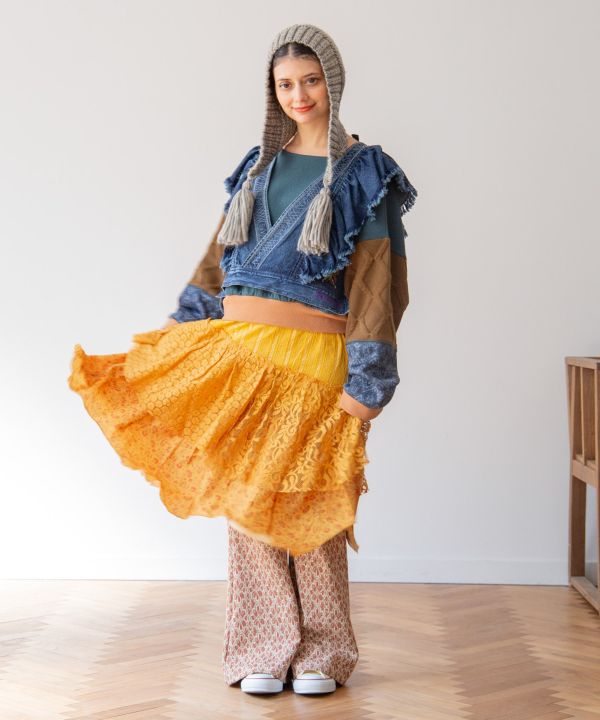 Shoulder Frill Denim Vest