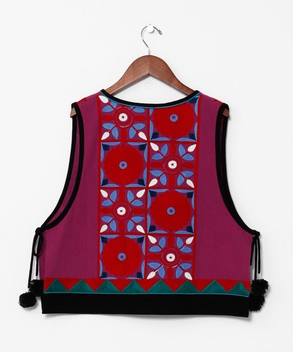 Embroidered Layering Vest