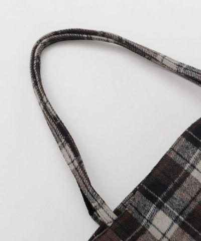 กระเป๋าโท้ทขนนุ่มสบาย