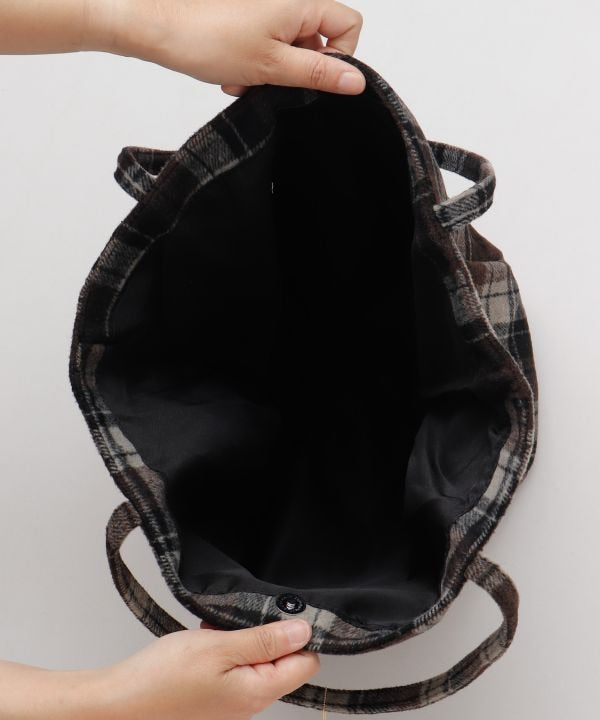 กระเป๋าโท้ทขนนุ่มสบาย