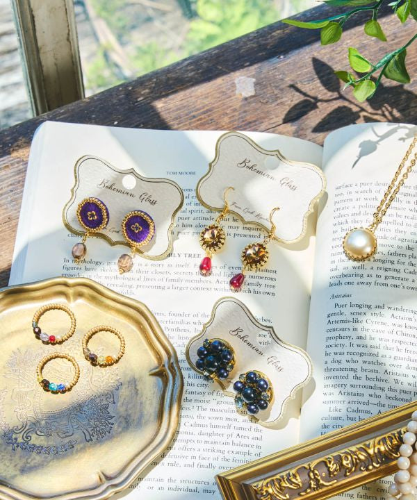 Czech Glass Motif Necklace Necklaces by 欧州航路 - Ametsuchi