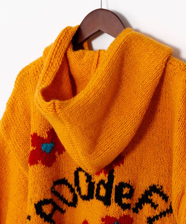 Chunky Hand Knit Floral Sweater for Men