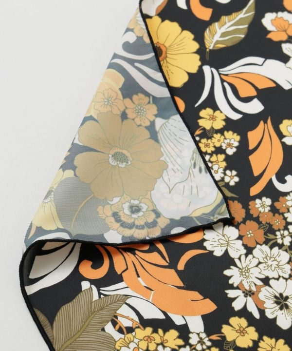 Mulhouse Retro Scarf