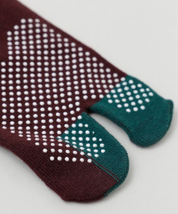 Non-Slip Minimal Tabi Socks 25-28cm