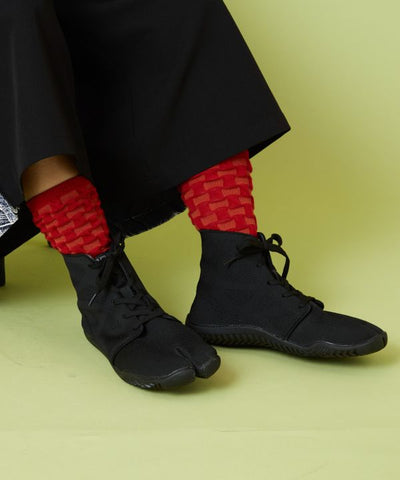 Ichimatsu Pattern Tabi Socks 23-25cm