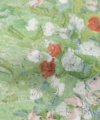 Lightweight Triangle Scarf