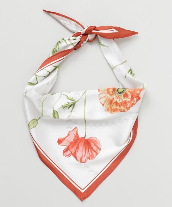 Lightweight Triangle Scarf