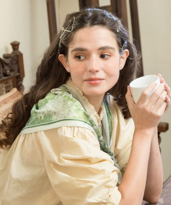 Lightweight Triangle Scarf