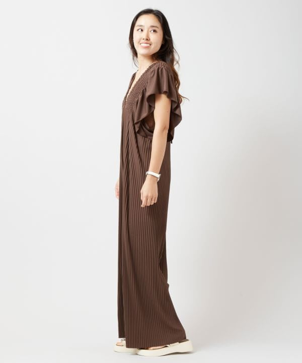 Lightweight Pleated Jumpsuit