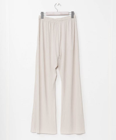 Lightweight Pleated Pants