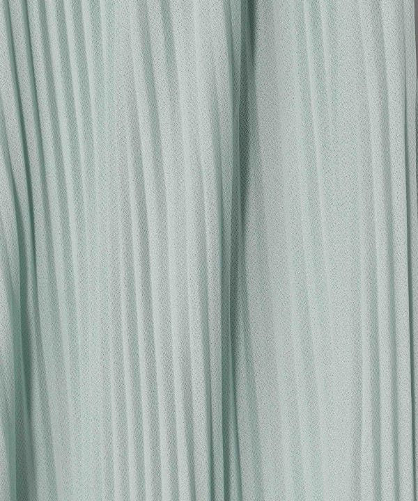 Lightweight Pleated Pants