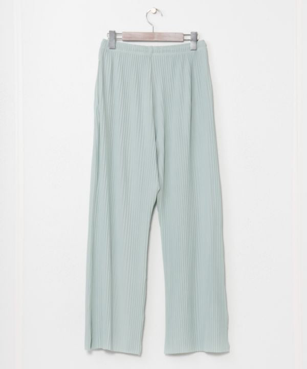 Lightweight Pleated Pants