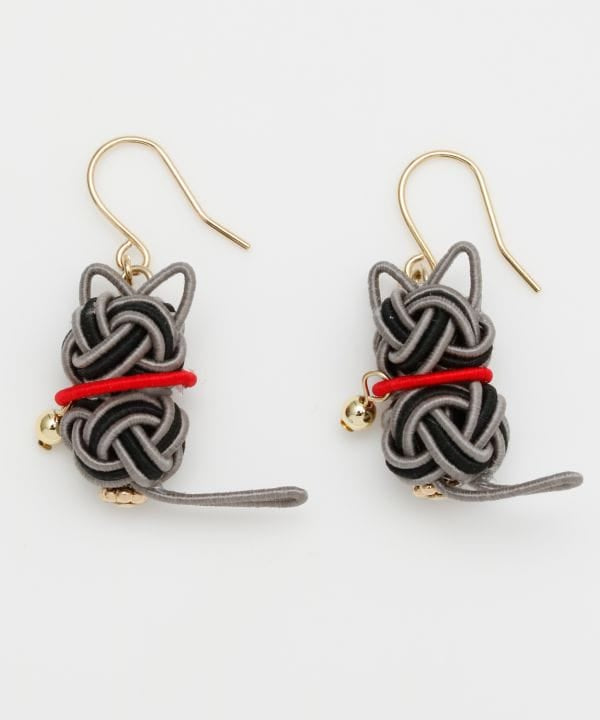 Mizuhiki Cat Earrings Earrings by Kaya - Ametsuchi