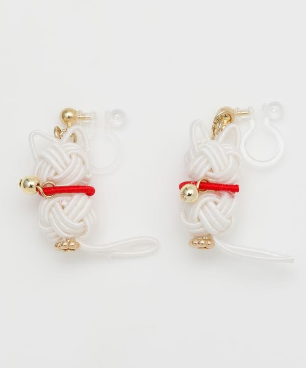 Mizuhiki Cat Clip Earrings Earrings by Kaya - Ametsuchi