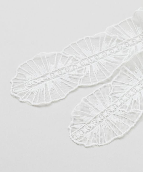Lace Pattern Sheer Stole by AMINA - Ametsuchi