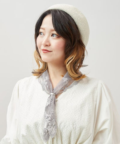 Embroidered Triangle Lace Stole by AMINA - Ametsuchi