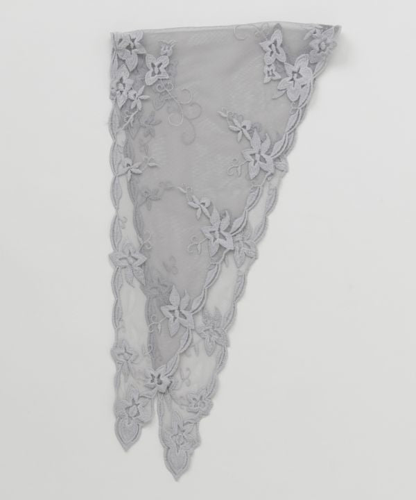 Embroidered Triangle Lace Stole by AMINA - Ametsuchi