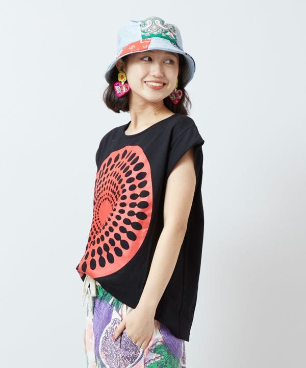 Kitenge Pattern Ripple Motif T-Shirt Tops by AMINA - Ametsuchi
