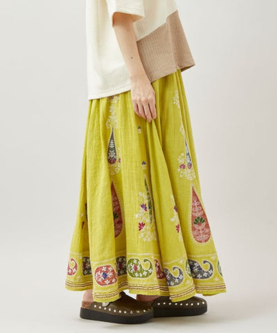 Embroidered Lehenga Skirt Skirts by AMINA - Ametsuchi