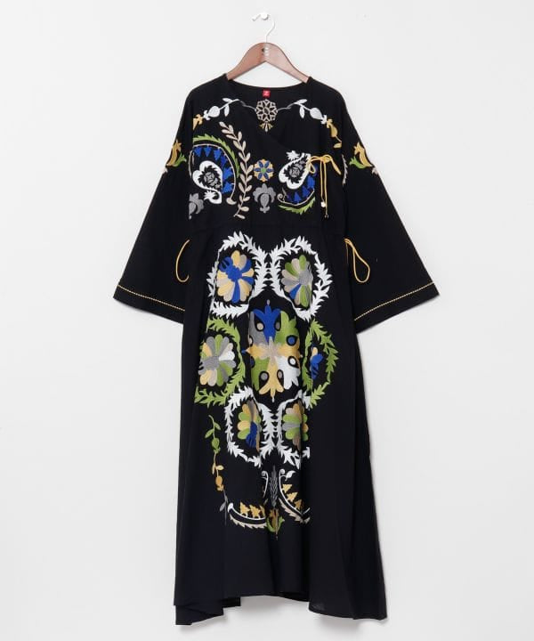 Statement Embroidery Bohemian Crossover Dress