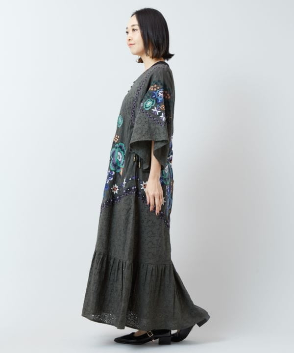 Roma Rose Embroidery Dress Dresses by AMINA - Ametsuchi