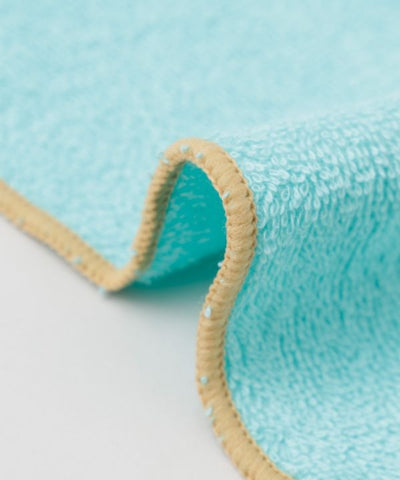 Cameo Cat Pile Handkerchief