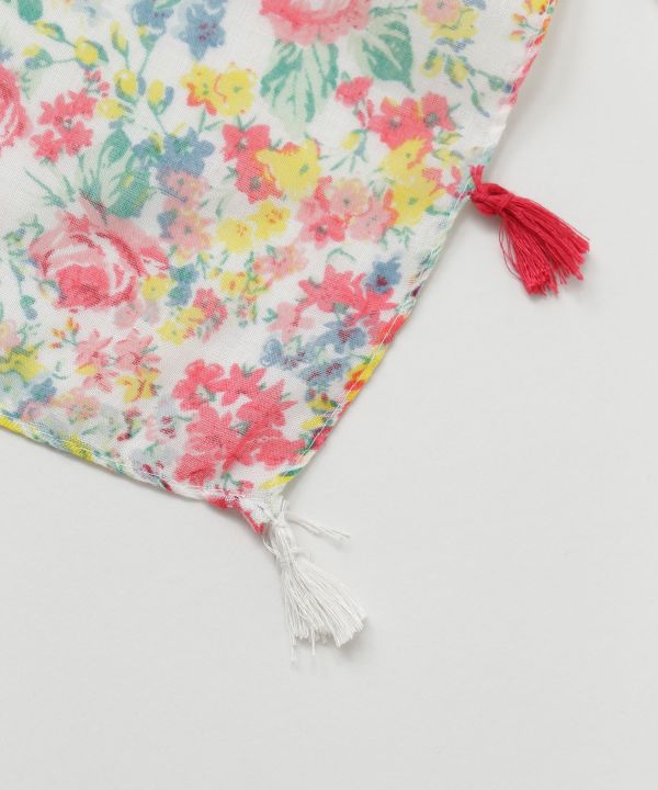 Soft Textured Spring Scarf