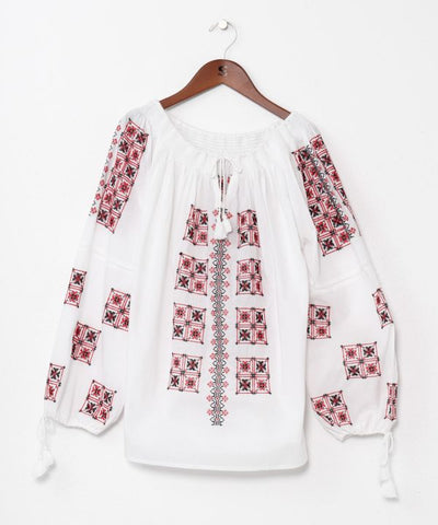 Geometric Embroidery Bloue