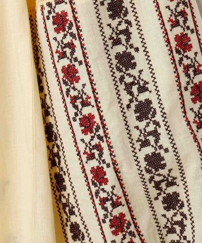 Floral Embroidery Bloue