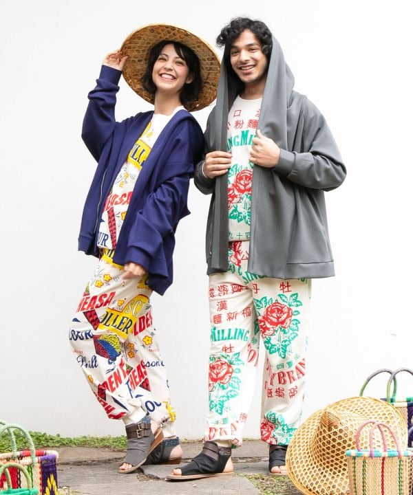 Advertisement Print Sweat Pants