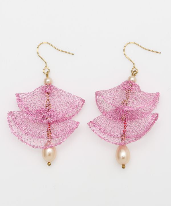 Anting Rantai Motif Payung oleh AMINA - Ametsuchi