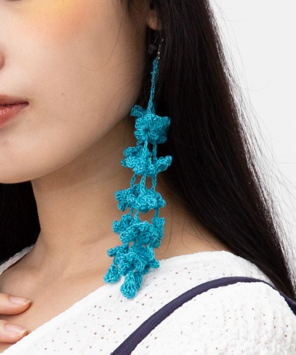 Dok Khun Flower Earrings by AMINA - Ametsuchi