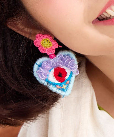 Anting Motif Bunga Hati oleh AMINA - Ametsuchi