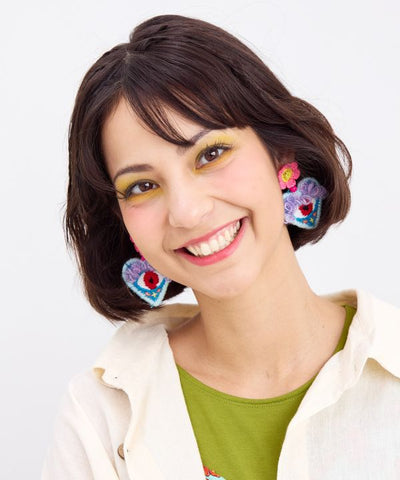 Anting Motif Bunga Hati oleh AMINA - Ametsuchi