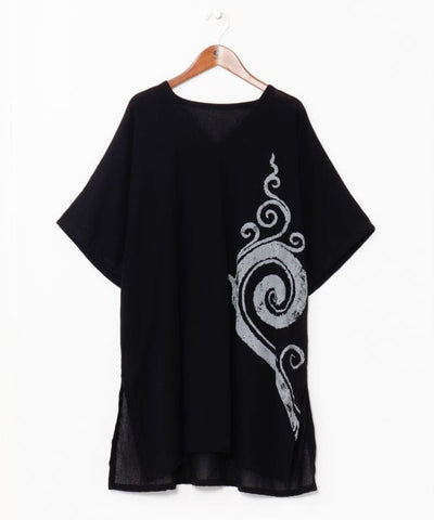 Oversized Cotton Print Top by AMINA - Ametsuchi