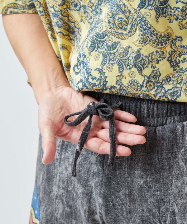 Sun Moon Print Shorts by AMINA - Ametsuchi