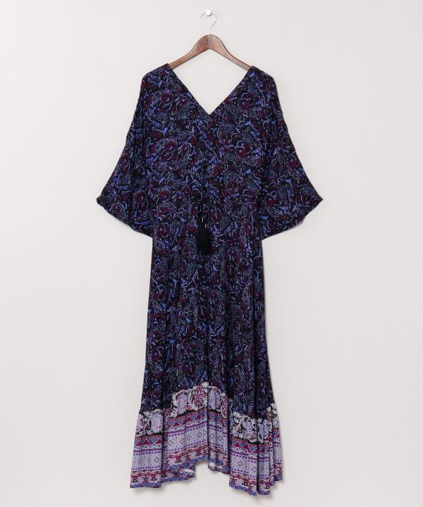 Paisley V Neck Dress by AMINA - Ametsuchi