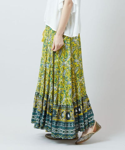 Paisley Border Skirt by AMINA - Ametsuchi