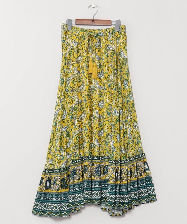Paisley Border Skirt by AMINA - Ametsuchi