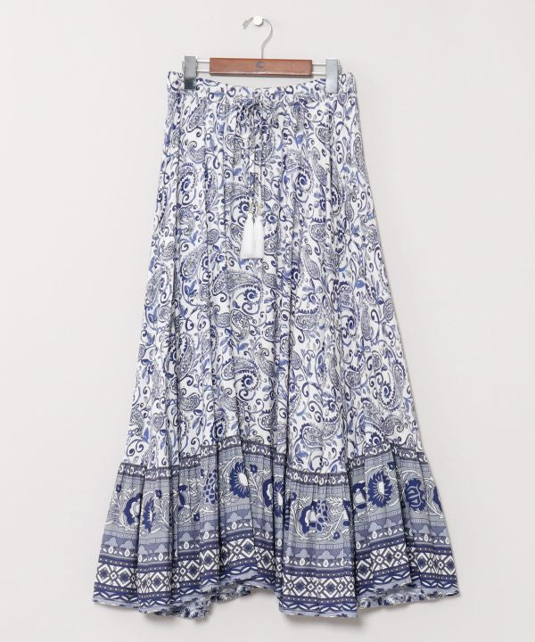 Paisley Border Skirt by AMINA - Ametsuchi