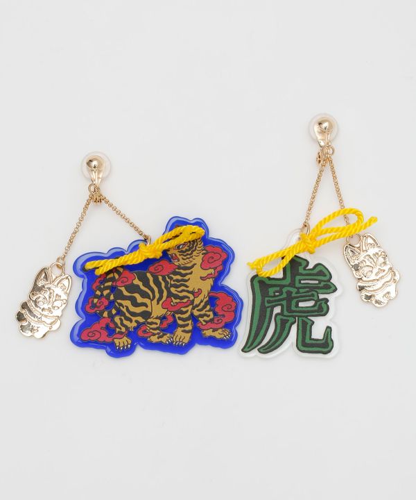 KAYA x NAKAMURA KYOKO - Pop Animal Statement Clip Earrings by Kaya - Ametsuchi